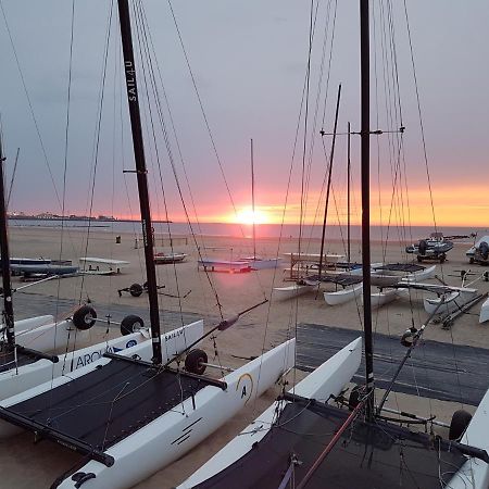 Nieuw App Met Tuin En Terras, Gratis Parking, Aan Zee, Vlakbij Brugge Apartamento Duinbergen Exterior foto